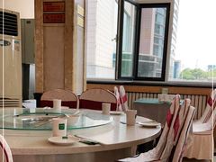 -迎宾楼(解放西街店)