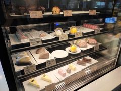 面包甜点陈列柜-麦当劳(宝山大厦店)