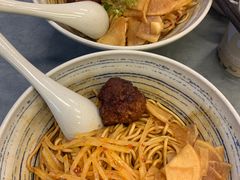 -梅溪·小伙子干挑面(安吉总店)