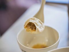 鸡汁汤包-百年尹氏汤包(湖南路狮子桥店)