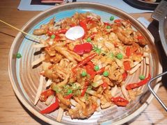 土豆烙配去骨鸭掌-味界·精致赣菜(招商花园城店)