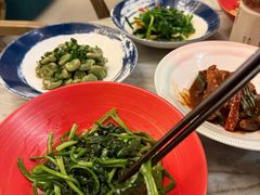 -浅深(世茂滨江精品店)