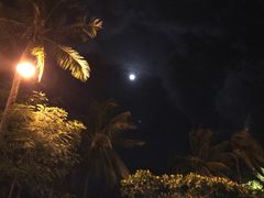 月亮-三亚亚龙湾天域度假酒店