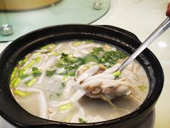 -品香菜馆(旗峰路中侨大厦店)