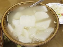 -一品红烧鸭特色川菜(三岔湖店)