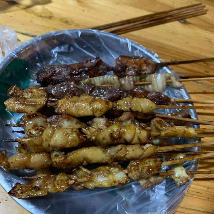 芬姐烧烤-"来到田阳县,误打误撞碰到了芬姐烧烤!没想.