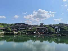 -茅山东方盐湖城景区