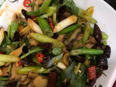 -瑞杰烧烤店·24小时营业(山东路店)