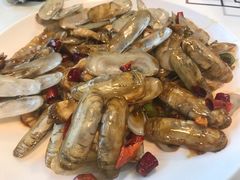 -雅逸居海鲜小厨