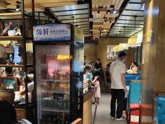 -领鲜活海鲜榴莲自助火锅(东门店)