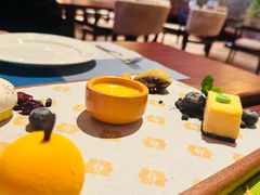 -青岛香格里拉·鱼跃地中海西餐厅