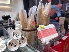-VENCHI 闻绮(上海佛罗伦萨小镇店)