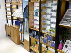 -沪睛眼镜蔡司官方授权店(金桥佳林路店)