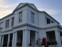 -南京双门楼宾馆(盐仓桥地铁站阅江楼店)