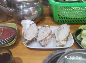 即使是一个人，来宝岗大道吃火锅很舒服；和朋友来简直就是快活林