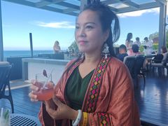 -瑰丽酒店·海吧·天际下午茶·现场DJ·天台酒吧