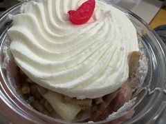 -红宝石·鲜奶小方·海派西点房(联洋店)