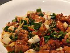 胶东肥蛤炒鸡-鲁采LU STYLE(新天地店)