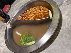 -忘情水鱼头·鲜鱼火锅(滨江中路店)