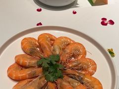 -醉辉皇上海之巅(上海中心大厦店)