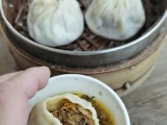 蟹黄包-刘长兴(逸仙桥店)