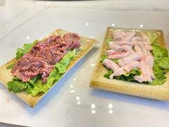 -周老三跷脚牛肉·全牛火锅(非遗传承店)