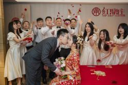 -LOVE SHINE婚纱·红鼎庄龙凤褂·妈妈装定制
