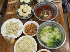 -王菊美食街·王菊面馆(总店)