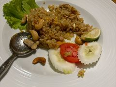 -Sala Thai Restaurant