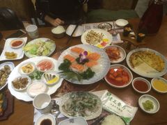 团购双人餐-青瓦餐厅·生鱼片·韩园烤肉(西塔店)