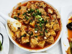 -乡土特色.冷锅鱼.牦牛肉汤锅