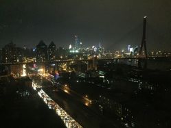 江景房窗外夜景-喜喜月子(瑞虹天地店)