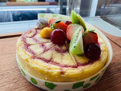 -亚洲国际大酒店·云顶阁旋转自助餐厅