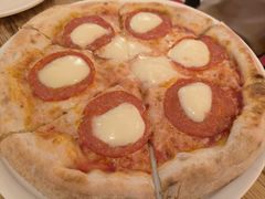 -城市大道红炉披萨烘焙坊