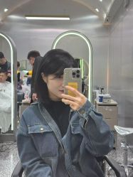 -Tloml salon