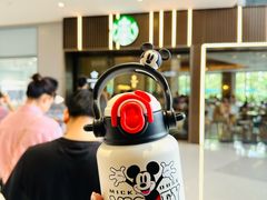 -星巴克臻选(深圳龙华红山天虹店)