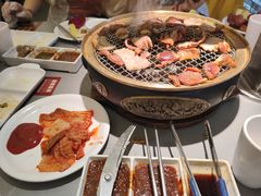 -山焱·炭火自助烤肉(周浦万达店)