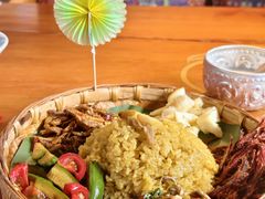 -菌自由丨野生菌火锅特色庭院餐厅(丽江古城店)