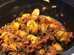 -山河屯铁锅炖(哈西站店)