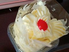 -红宝石·鲜奶小方·海派西点房(南丹店)