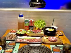 -唯成•韩国炭火烤肉 유성고기