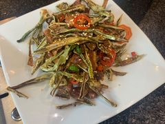 干辣椒炒杂太鱼-白玉·朝鲜族烤串(南山店)