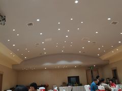 -老船夫婚宴婚庆会馆(延吉路店)
