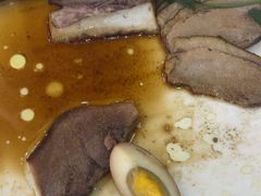 -方鼎食府