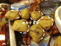 -云南建水鸡脚王烧烤(商贸路店)
