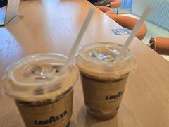 -LAVAZZA拉瓦萨咖啡(中航城君尚购物中心店)