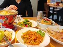 -关东小磨东北菜(上海长风大悦城店)