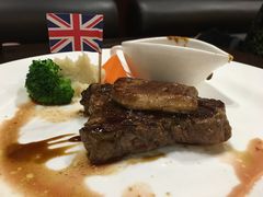 精选级腓力牛排配鹅肝-德大西餐社(云南南路店)