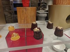 -锦厨国际自助餐厅 · 云端景观 (昆明索菲特大酒店)