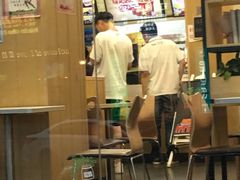 -华莱士·全鸡汉堡(五爱道店)